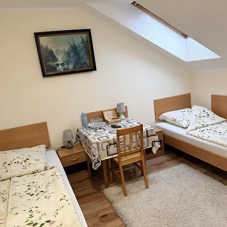 Goscinne Bed & Breakfast 3*