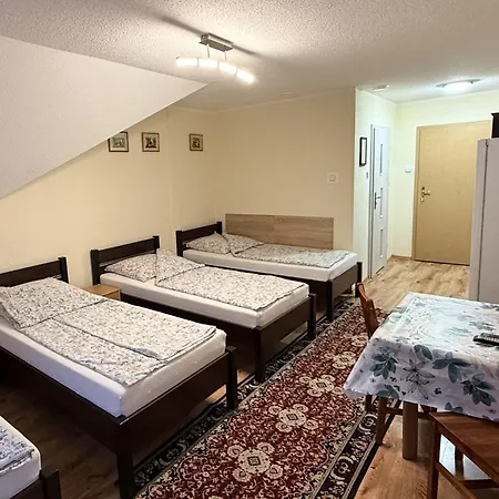 Goscinne Bed & Breakfast 3*